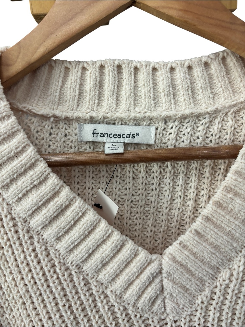 Francescas V-Neck Sweater Striped‎ Size Large NWT Chunky Open Knit Soft Sweater - Picture 3 of 7